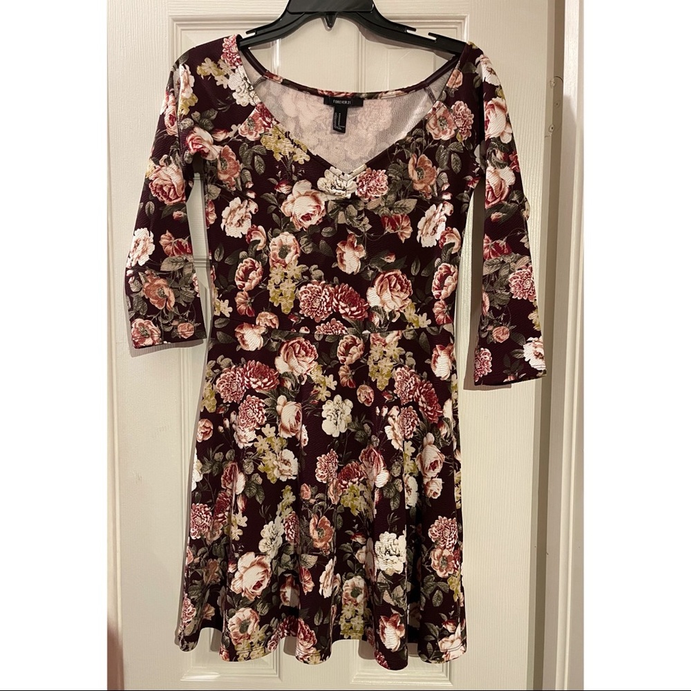 🍒3/$45🍒Floral 3/4 Sleeve Dress